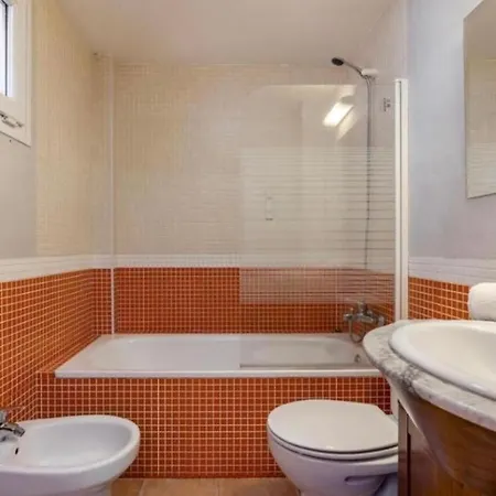 House Sunny Estudio Con Wifi Apartman *