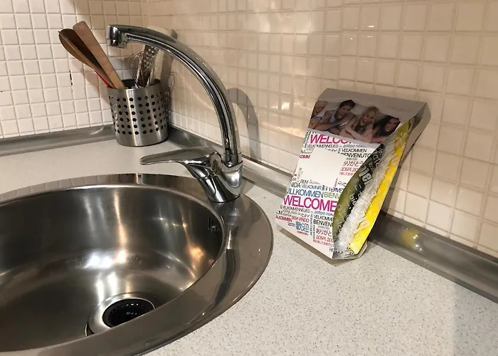 House Sunny Estudio Con Wifi Y Parking Gratis *